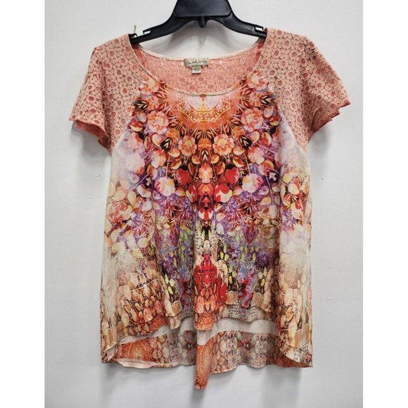 Live & Let Live Tops - Live & Let Live Women BOHO Top Size Large Coral Floral Lace Yoke Flutter Sleeve